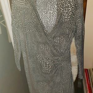 Womens XL black/gray leopard dress